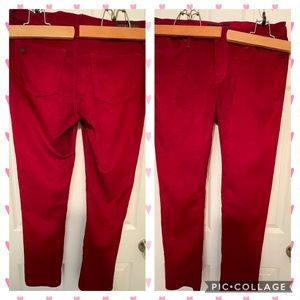 💋5/$25 Red Corduroy Rock & Republic Jeans